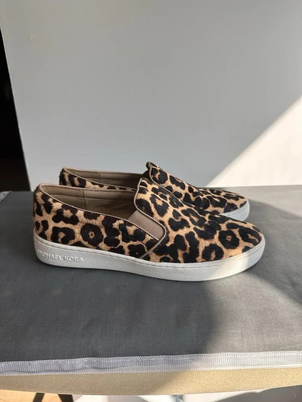 Michael Kors Size 7.5 Slip On Leather Upper Calf Hair Leopard Print Shoes